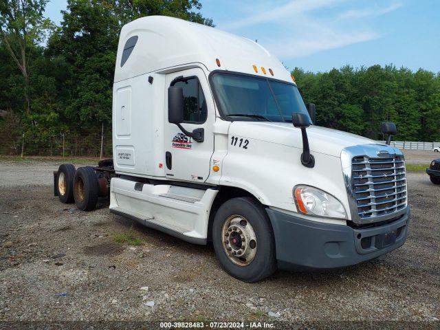  Salvage Freightliner Cascadia 125