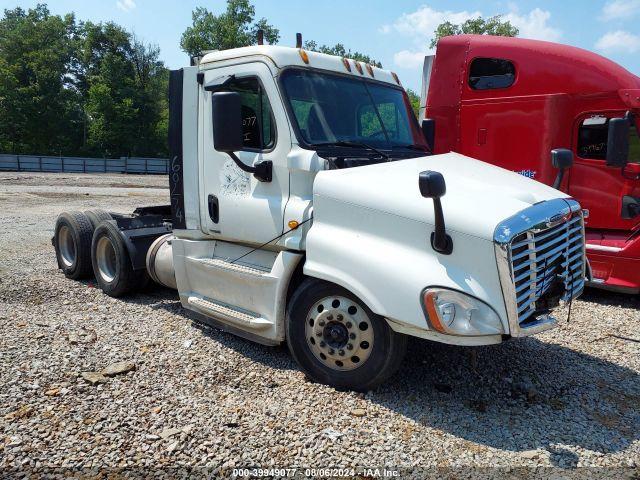  Salvage Freightliner Cascadia 125