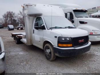  Salvage General Motors Savana Cutaway