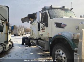  Salvage Peterbilt 567