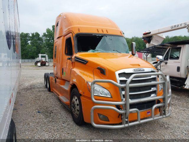  Salvage Freightliner New Cascadia 126