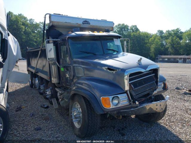  Salvage Mack Cv713