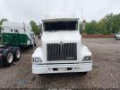 International 9200 Image 13