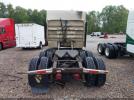 International 9200 Image 15