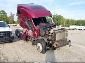  Salvage Volvo Vn